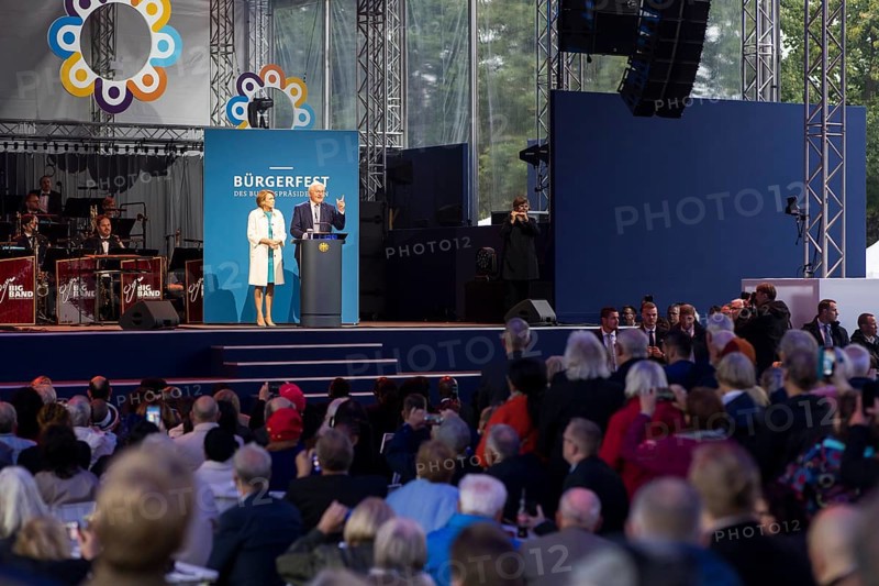 Elke Büdenbender (woman of the Federal President) and Frank-Walter Steinmeier (President of the Federal Republic of Germany) at the opening speech for the Federal President's Citizens' Festival in Bellevue Palace Gardens, Berlin, 13/09/2024
