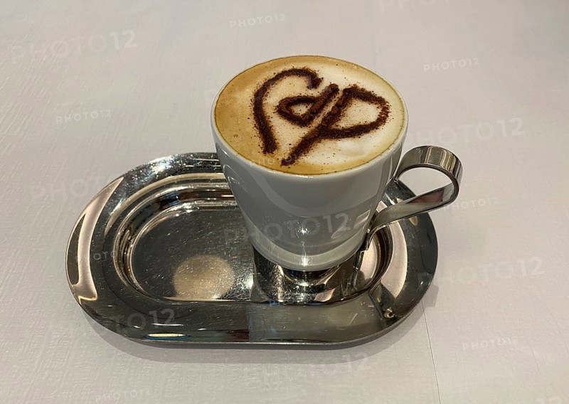 Cappuccino with Café de Paris logo made from cocoa on milk foam, Café de Paris, Dubai Mall, Downtown, Dubai, United Arab Emirates, VAR, Asia