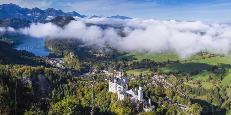 Neuschwanstein Castle and the Alpsee, near Hohenschwangau, Romantic Road, Ostallgäu, Bavaria, Germany, Europe