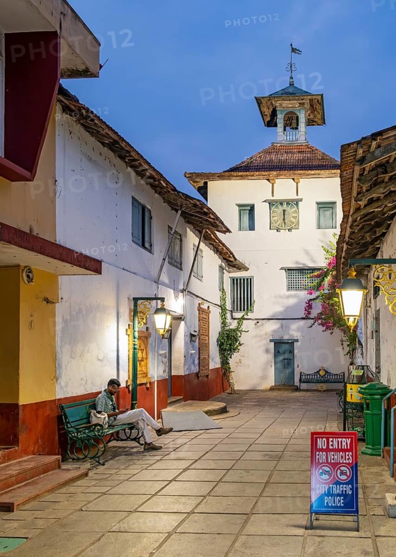 Entrance and Clock tower, Paradesi Synagogue, Matancherry, Jew Town, Cochin, Kerala, India, Asia