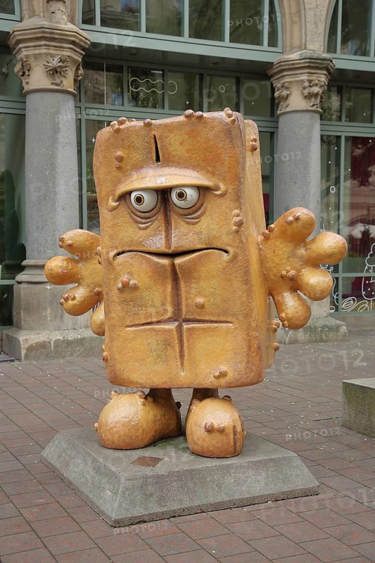 Sculpture Bernd the Bread, landmark of the KikA children's channel, children's channel, television station, ARD, ZDF, comic figure, Erfurt, Thuringia, Germany, Europe