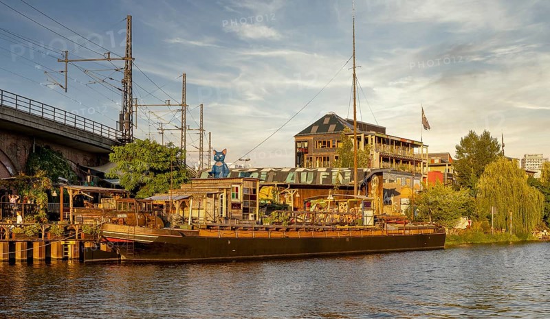 Beach club and residential buildings along Holzmarktstraße in Friedrichshain-Kreuzberg, view from the Spree, Berlin, Germany, Europe