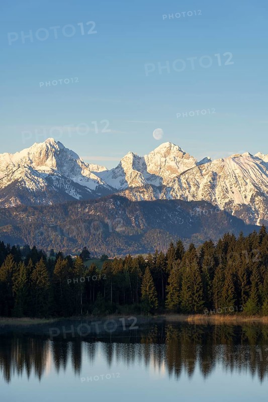 Hegratsrieder See near Füssen, Allgäu Alps, snow, moon, Allgäu, Bavaria, Germany, Europe