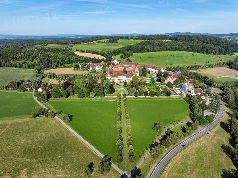 Salem Castle school and boarding school, former imperial abbey, museum, concert grounds, former monastery of the Cistercian order, aerial view, Lake Constance district, Linzgau, Baden-Württemberg, Germany, Europe