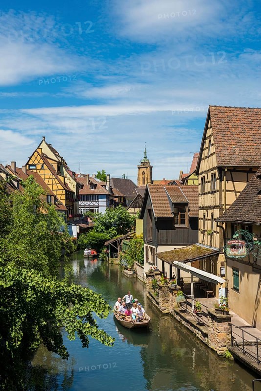 Picturesque colourful half-timbered houses, La Petite Venise, Colmar, Alsace, Bas-Rhin, France, Europe