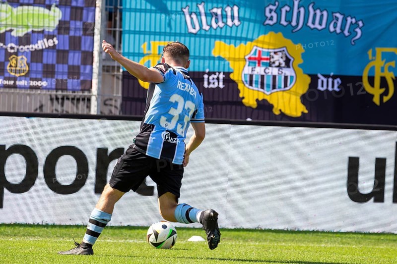 Football 3rd division, season 2024/25, matchday 4: Waldhof Mannheim vs 1. FC Saarbrücken. Picture: Arlind Ibrahim Rexhepi (33, Waldhof Mannheim)