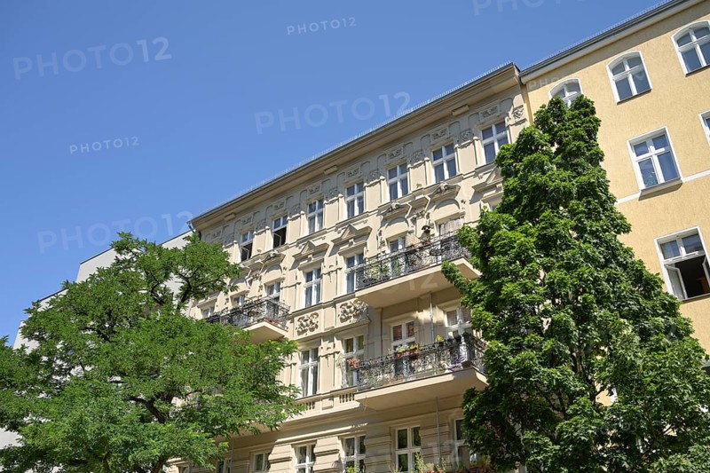 Old stucco building, Brunhildstraße, Schöneberg, Tempelhof-Schöneberg, Berlin, Germany, Europe