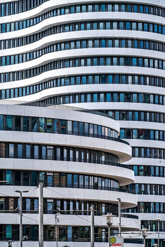 Modern office building in the Media Harbour on the Rhine, Düsseldorf, North Rhine-Westphalia, Germany, Europe