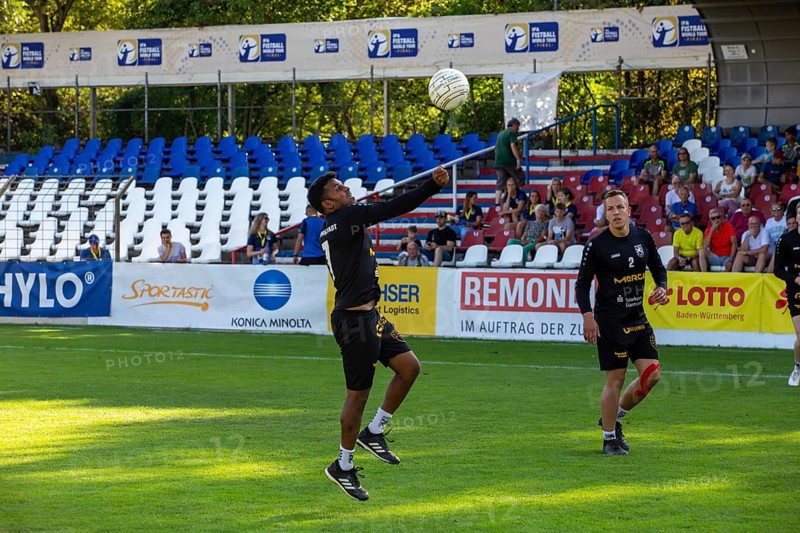 Fistball: TSV Pfungstadt against TV Käfertal (IFA 2024 Fistball World Tour Finals Mannheim, preliminary round match group A) . Picture: Ajith Fernando (7, Pfungstadt)