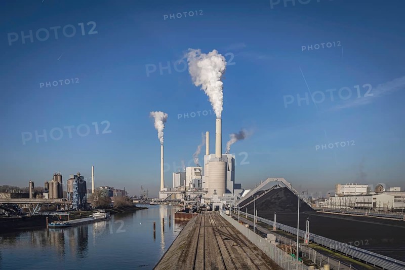 Grosskraftwerk Mannheim AG, GKM, hard coal-fired power plant generates electricity and district heating, combined heat and power CHP. Mannheim, Baden-Württemberg, Germany, Europe