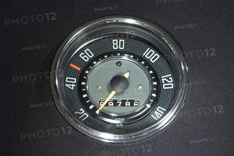 Speedometer, analogue, VDO company, Hamburg, Hamburg, Federal Republic of Germany