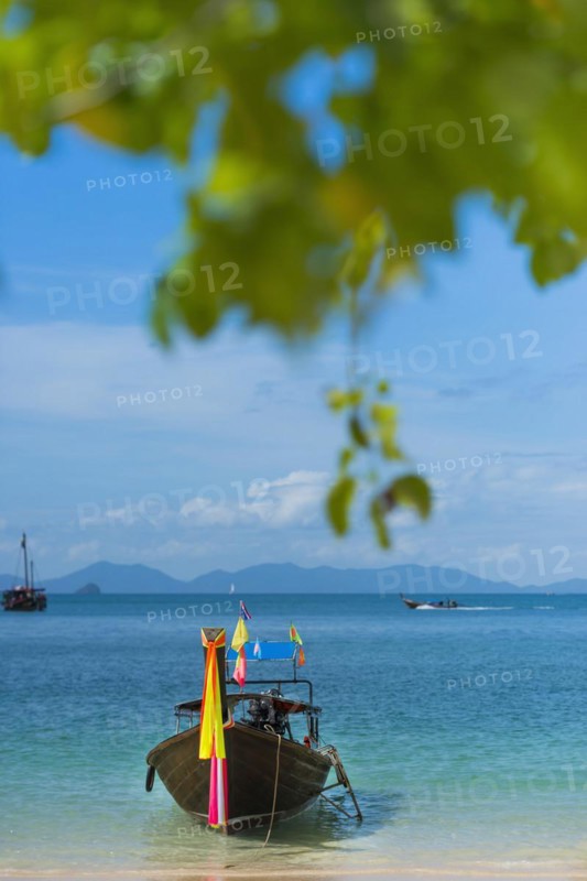 Longtail boat near Krabi, weather, sky, nature, beach, beach holiday, beach holiday, asian, limestone, limestone rocks, wooden boat, fishing boat, water taxi, tourist boat, sea, island, seascape, travel, tourism, seascape, climate, tropical, holiday, beach landscape, exotic, bay, bay of the sea, coast, coastal landscape, landscape, nature, natural landscape, Siam, paradise, holiday paradise, seascape, Railay beach, Phuket, Thailand, Asia