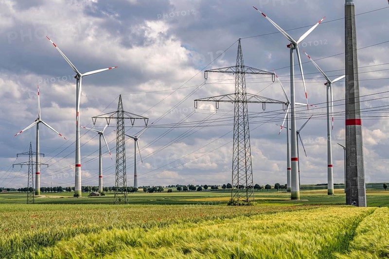 Wind farm north-east of Marsberg, Hochsauerlandkreis, high-voltage line, electricity pylons, North Rhine-Westphalia, Germany, Europe