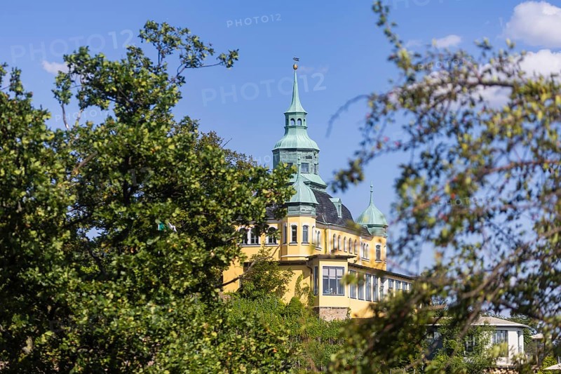 Weingut am Goldenen Wagen. The Spitzhaus is a former summer residence in the Saxon town of Radebeul. The building, which can be seen from afar, is located on the edge of the slope of the Elbe valley basin above Hoflößnitz in the Oberlößnitz district. Even after its renovation and reopening in 1997, the heritage-protected (1) landmark of Radebeul at Spitzhausstraße 36 still serves as an excursion restaurant with a sweeping view over the Elbe valley and as far as Dresden, vineyards in Radebeul, Radebeul, Saxony, Germany, Europe