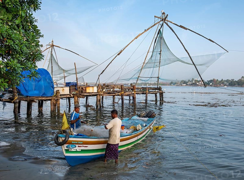 Chinese fishing nets, Fort Kochi, Cochin, Kerala, India, Asia