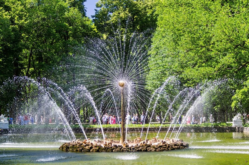Fontain The Sun in Peterhof, Saint-Petersburg, Russia, Europe