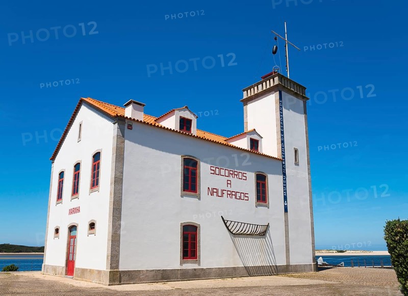 A white and red building with a tower by the sea under a clear blue sky, lighthouse, Esposende, União das Freguesias de Esposende, Marinhas e Gandra, Norte, Portugal, Europe