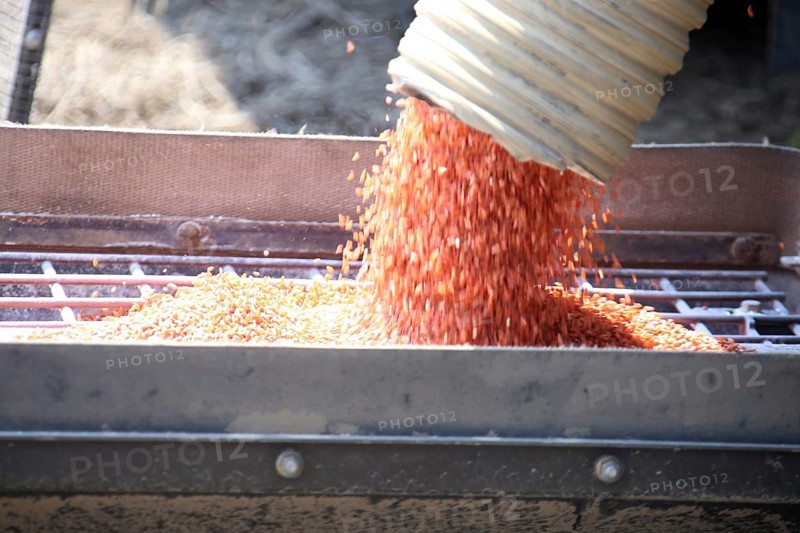 Seeding in Saskatchewan drought conditions Agriculture Canada