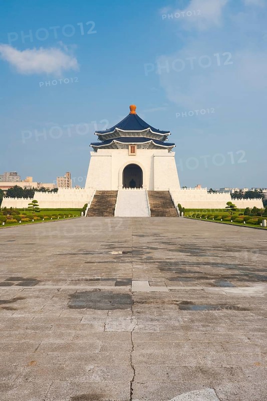 A wide and far view of the Chiang Kai Shek Memorial Hall in downtown Taipei