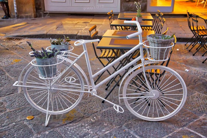 Florence streets near landmark bridge Ponte Vecchio