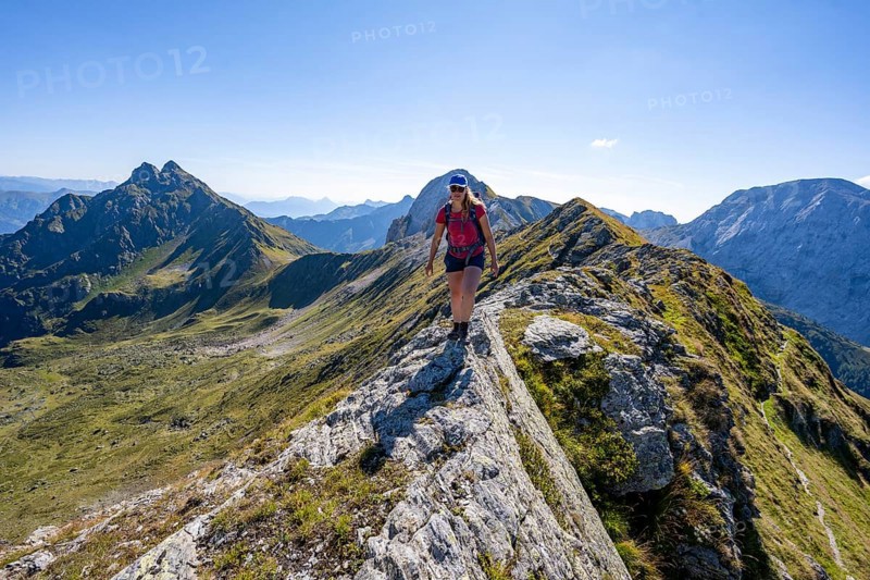 Hiker on the Carnic High Trail, Carnic Main Ridge, Carnic Alps, Carinthia, Austria, Europe