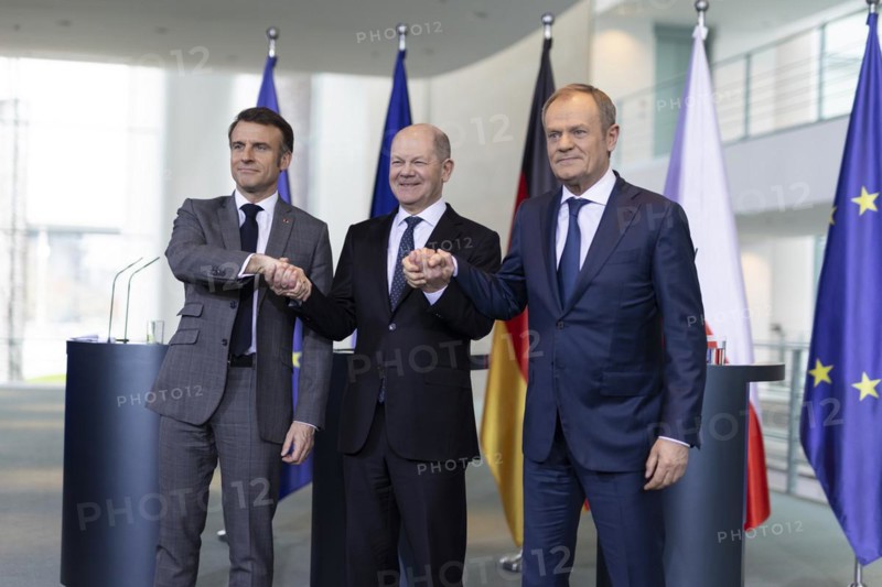 Olaf Scholz (SPD), Federal Chancellor, Emmanuel Macron, President of France, Donald Tusk, Prime Minister of Poland, at a press conference at the Federal Chancellery in Berlin, 15 March 2024
