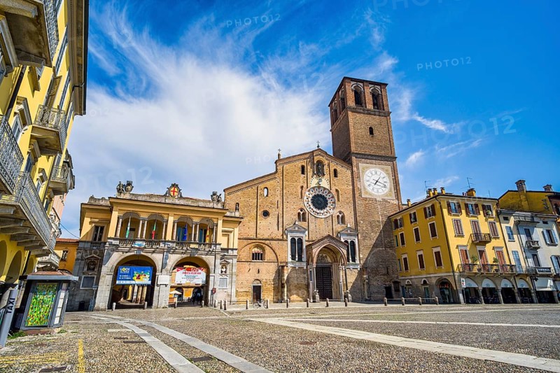 Piazza della Vittoria, Lodi, Lombardy, Italy, Europe