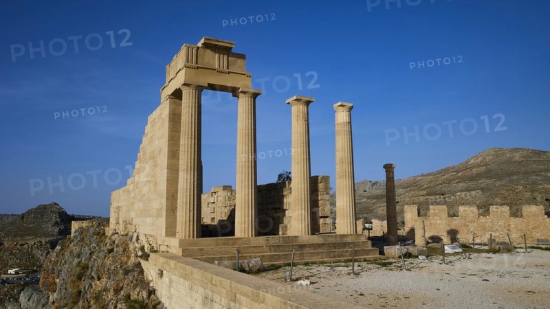 Acropolis of Lindos, morning light, Temple of Athena Lindia, Lindos, Rhodes, Dodecanese, Greek Islands, Greece, Europe