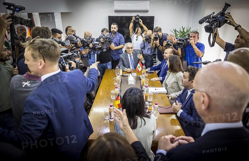 Annalena Bärbock (Alliance 90/The Greens), Federal Foreign Minister, photographed during her trip to Lebanon. Here she meets the Lebanese Republic's Minister of Foreign Affairs, Abdallah Bou Habib, in Beirut, amid an onslaught of photographers and cameramen.