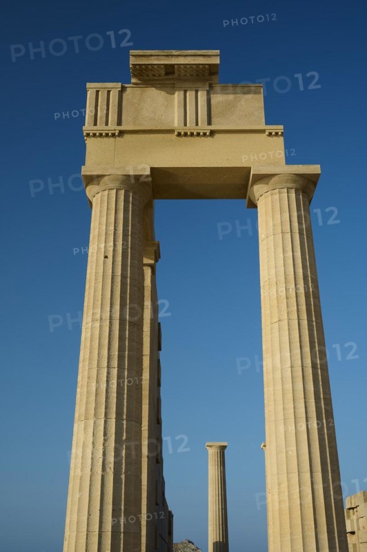 Acropolis of Lindos, morning light, Temple of Athena Lindia, Lindos, Rhodes, Dodecanese, Greek Islands, Greece, Europe