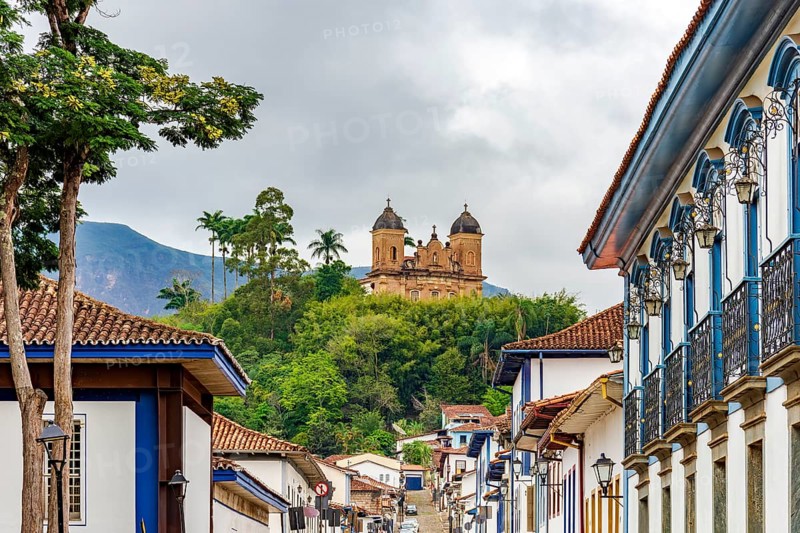 Historic city of Mariana in the state of Minas Gerais with a church on top of the hill, Mariana, Minas Gerais, Brazil, South America