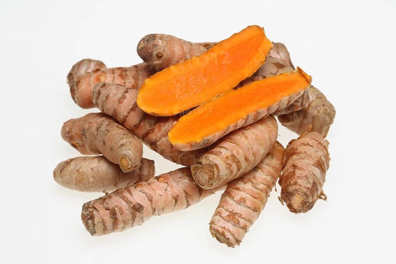 Turmeric (Curcuma longa) or curcume, yellow ginger, saffron root, turmeric, plant species of the ginger family, medicinal plant, dye plant and spice