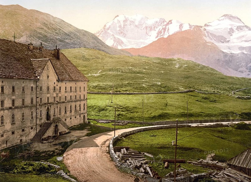 Simplon-Hospiz ist ein Hospiz der Augustiner-Chorherren auf dem Simplonpass, Wallis, Schweiz / Simplon Pass, the hospice, Valais, Alps of, Switzerland, Historic, digitally restored reproduction from a 19th century original, Record date not stated, Europe