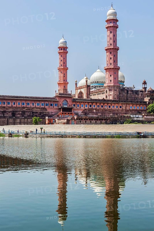 Taj-ul-Masajid (also spelled Taj-ul-Masjid), the largest mosque in India. Bhopal, Madhya Pradesh state, India, Asia