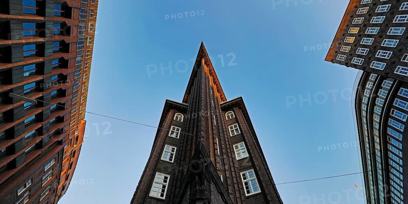Chilehaus, view of the Ostspitze with Messberghof and Sprinkenhof, Kontorhausviertel, UNESCO World Heritage Site, Hamburg, Germany, Europe