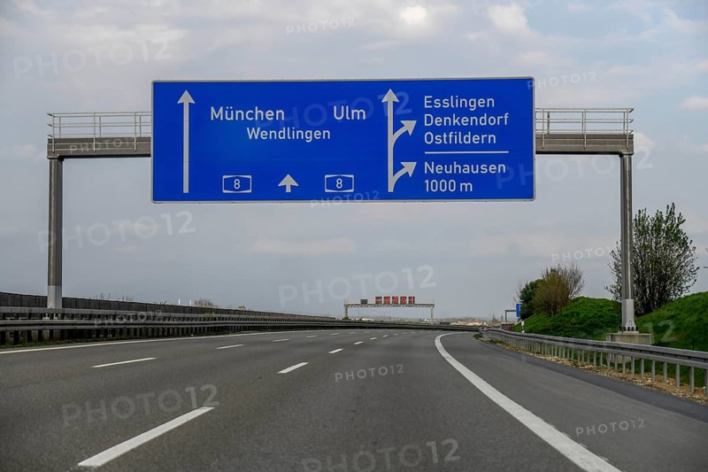 Empty motorway, corona crisis, pandemic, motorway A8, near Esslingen, Baden-Württemberg, Germany, Europe
