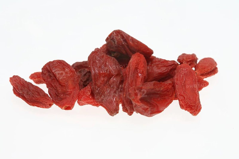 Goji, goji berries (Lycium barbarum), fenugreek, plant species of the nightshade family. Common buckthorn, common devil's twine, Chinese wolfberry. Berries used in traditional Chinese medicine (TCM) as well as in Chinese cuisine