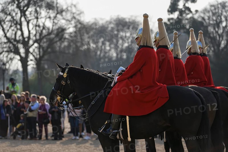 Parade of Horse Guards, soldiers of the Household Cavalry Mounted Regiment, White Hall, Westminster, London, England, Great Britain