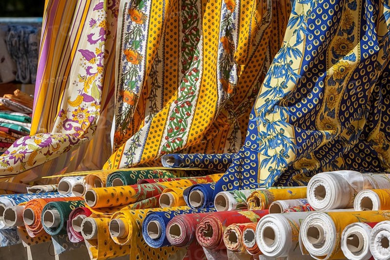 Market sale of fabrics with typical Provencal patterns, weekly market market, Sault, Vaucluse department in the Provence-Alpes-Côte d'Azur region, France, Europe