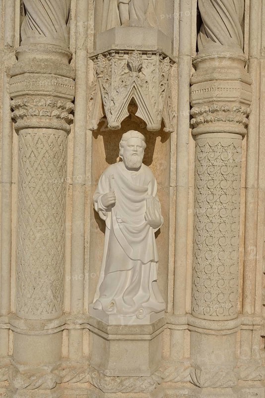 Depiction of a Saint at the entrance, Šibenik Cathedral or Katedrala sv. Jakova, Unesco World Heritage Site, Šibenik, Dalmatia, Croatia Cathedral
