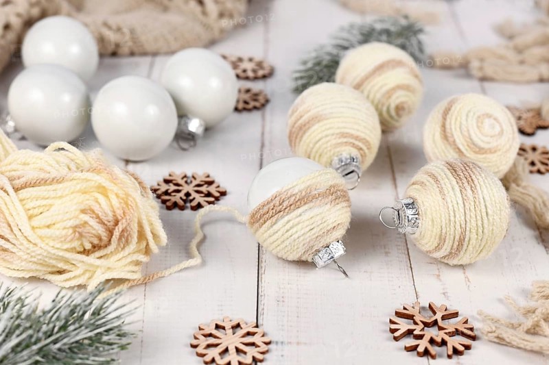 Do it yourself boho style Christmas bauble ornaments with with cream colored cord