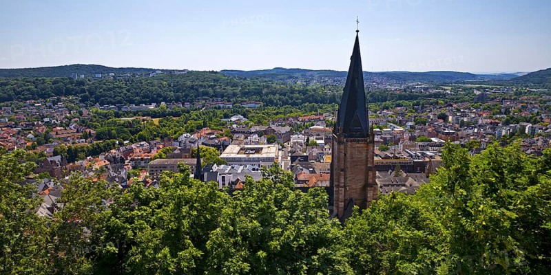 Elevated view of the parish church of St. Mary and the town from the Schlossberg, Marburg an der Lahn, Hesse, Germany, Europe