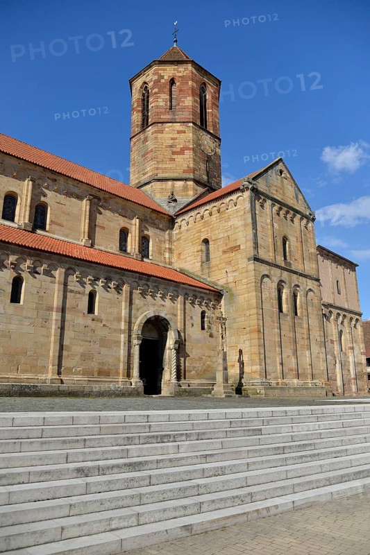 Romanesque parish church of St. Peter and Paul, Rosheim, Bas-Rhin, Alsace, France, Europe