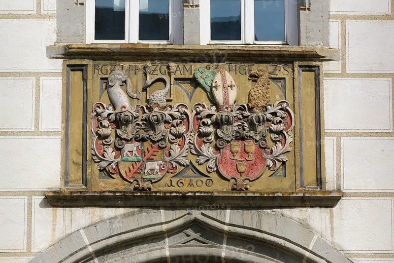 Alliance coat of arms of Count Rudolf VI von Helfenstein and Anna Maria von Staufen on Helfenstein Castle, elephant, heraldic animal, Wiesensteig Castle, residential castle of the Helfensteins, historic building, Renaissance style, architecture, former residence, town house, former seat of the Counts of Helfenstein-Wiesensteig, façade, Wiesensteig, Filstal, Baden-Württemberg, Germany, Europe
