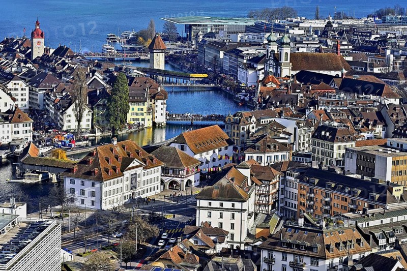 City view with Spreuer Bridge, Chapel Bridge, Water Tower on the Reuss, Old Town, Lucerne, Canton Lucerne, Switzerland, Europe