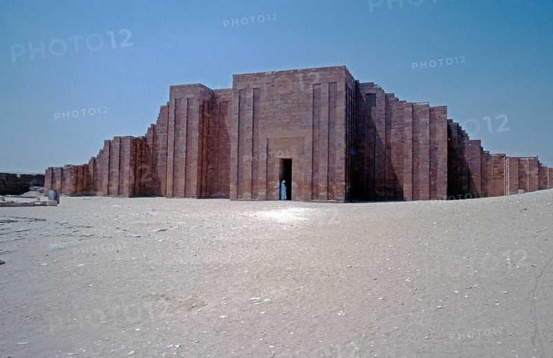 Reconstructed entrance area to the complex, step pyramid of Djoser, Sakkara, al-Jiza governorate, Egypt, September 1989, vintage, retro, old, historical, Africa