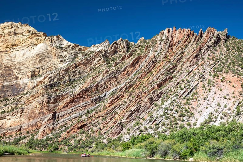 Dinosaur, Colorado, River rafters below the Mitten Park Fault on the Green River in Dinosaur National Monument