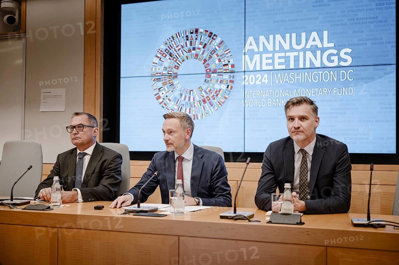 Christian Lindner (FDP), Federal Minister of Finance, photographed during the IMF press conference with the President of the Federal Bank, Dr Joachim Nagel, at the joint annual meeting of the IMF and the World Bank as well as meetings of the G7, G20 FMNBG, IMFC, in Washington, 25.10.2024. Photographed on behalf of the Federal Ministry of Finance