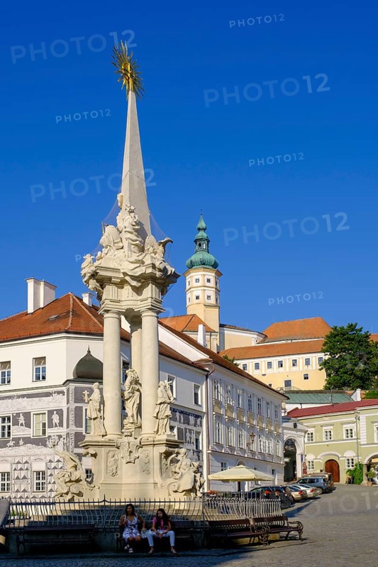 Market square with town hall, Pomona Fountain and Trinity Column, St Wenceslas Church, Old Town, Mikulov, Breclav District, Jihomoravský Region, South Moravia, Czech Republic, Europe