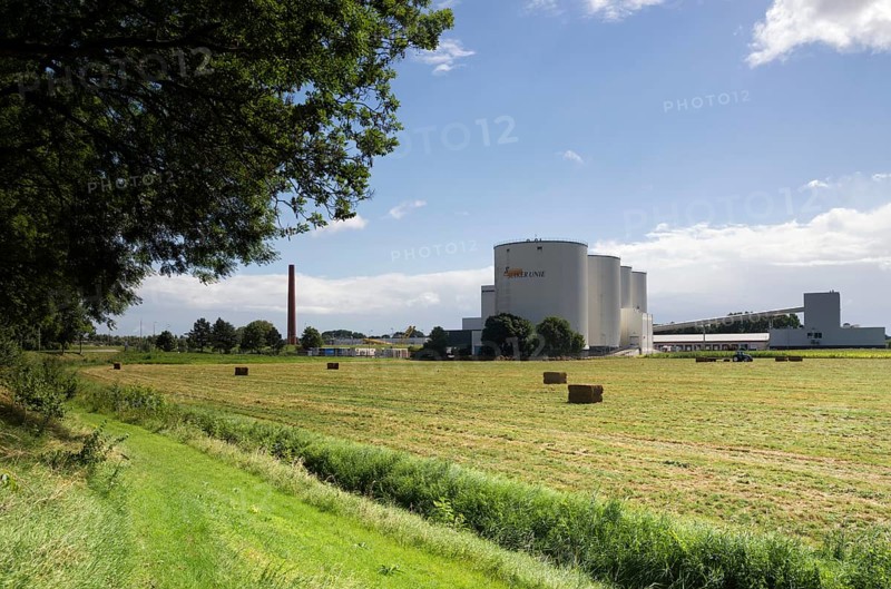 Silo's of the Suikerunie near the Dutch village Puttershoek in the region Hoeksche Waard